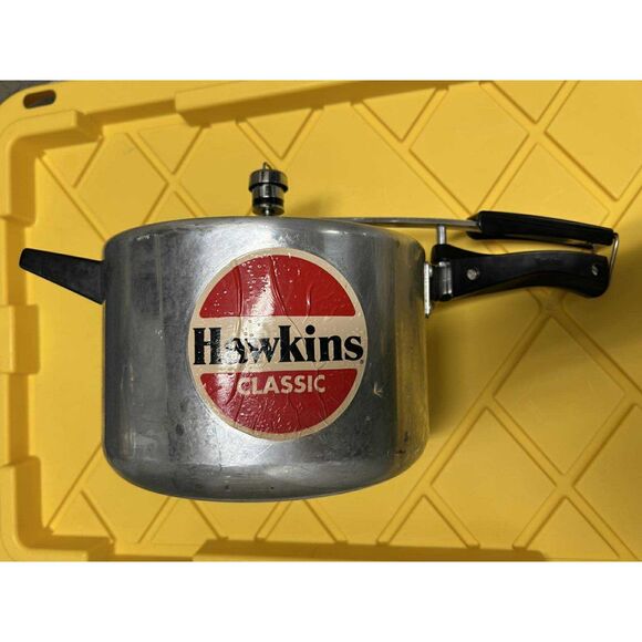 HAWKINS Classic Model 5 Liter 5L Aluminum PRESSURE COOKER Complete EASY TO USE - Picture 1 of 4